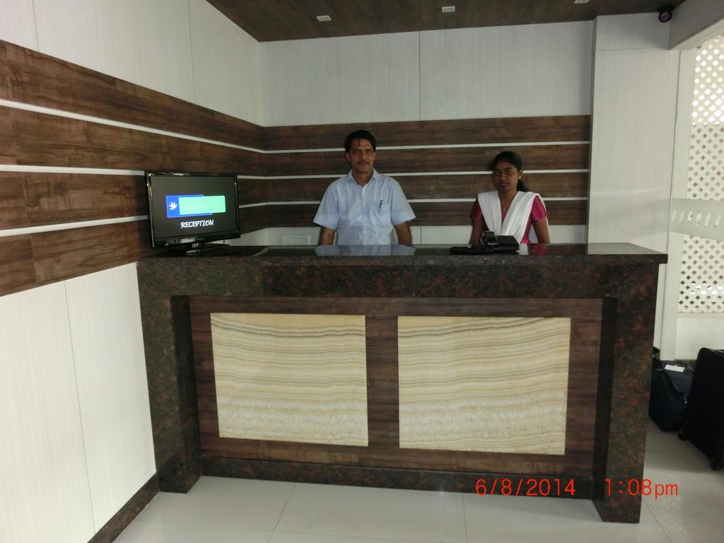 Hotel Thulashi Park Ченнаї Екстер'єр фото